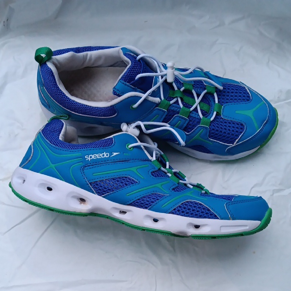 Speedo Blue and Green Athletic Sneakers Women 9